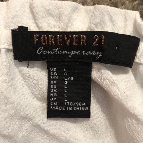 Off shoulder/Crop Top - Picture 3 of 3